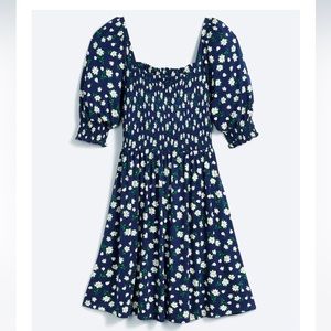 NWT! Draper James pretty dress in floral print!